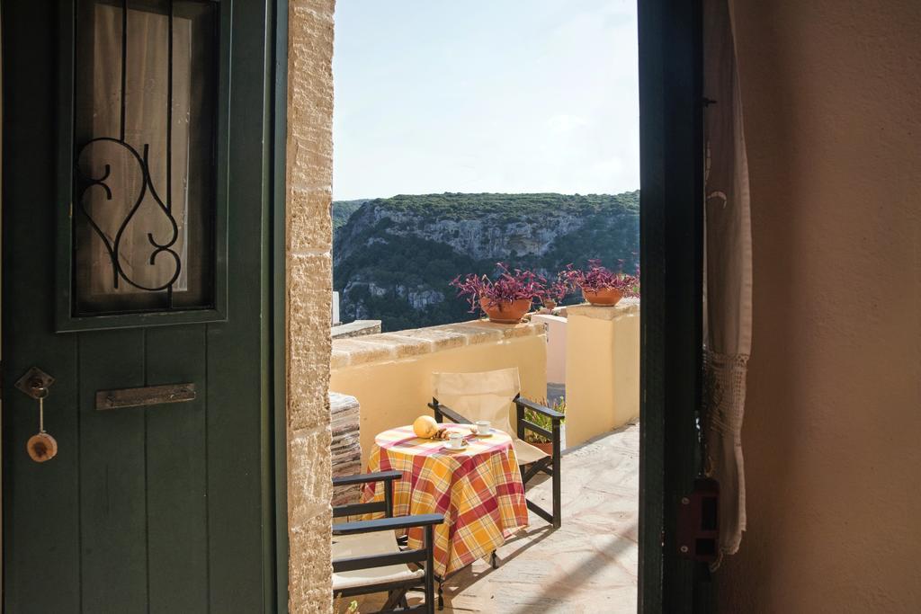 Abramis Apartment *